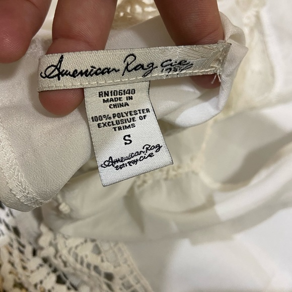 American Rag Cie Top. Size - S - Picture 9 of 16
